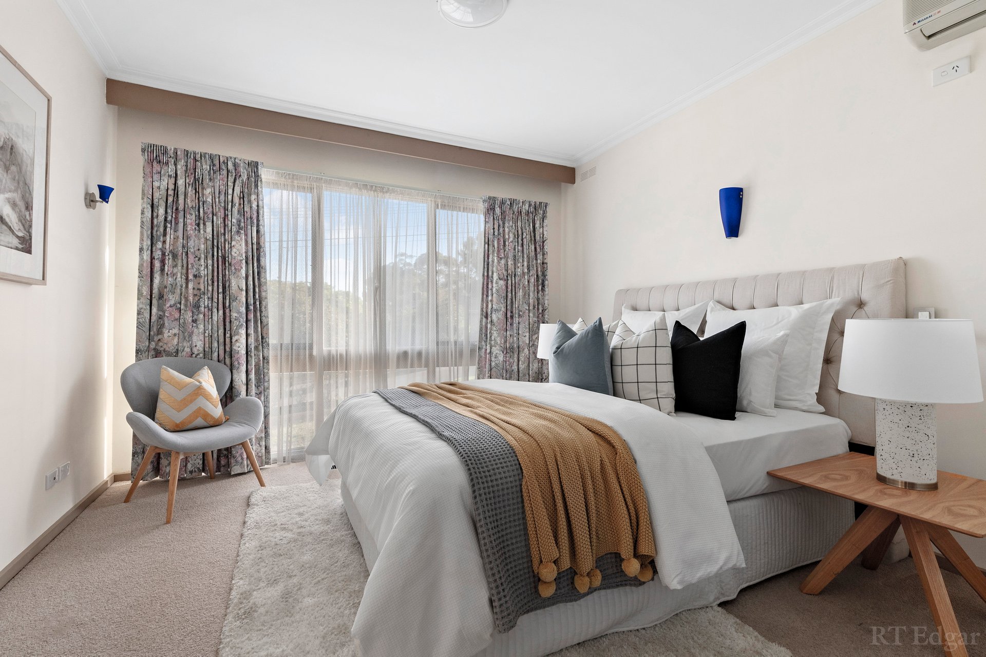 Property Gallery Thumbnail 3