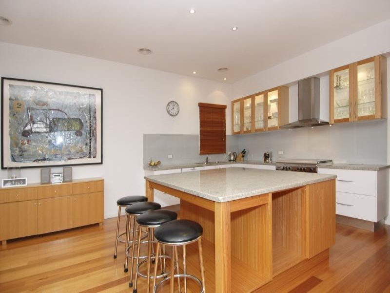 15 Denman Street, East Geelong image 6