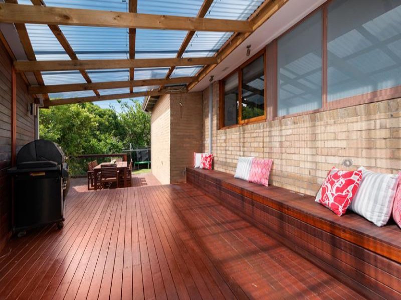 15 Douglas Street, Blackburn North image 8
