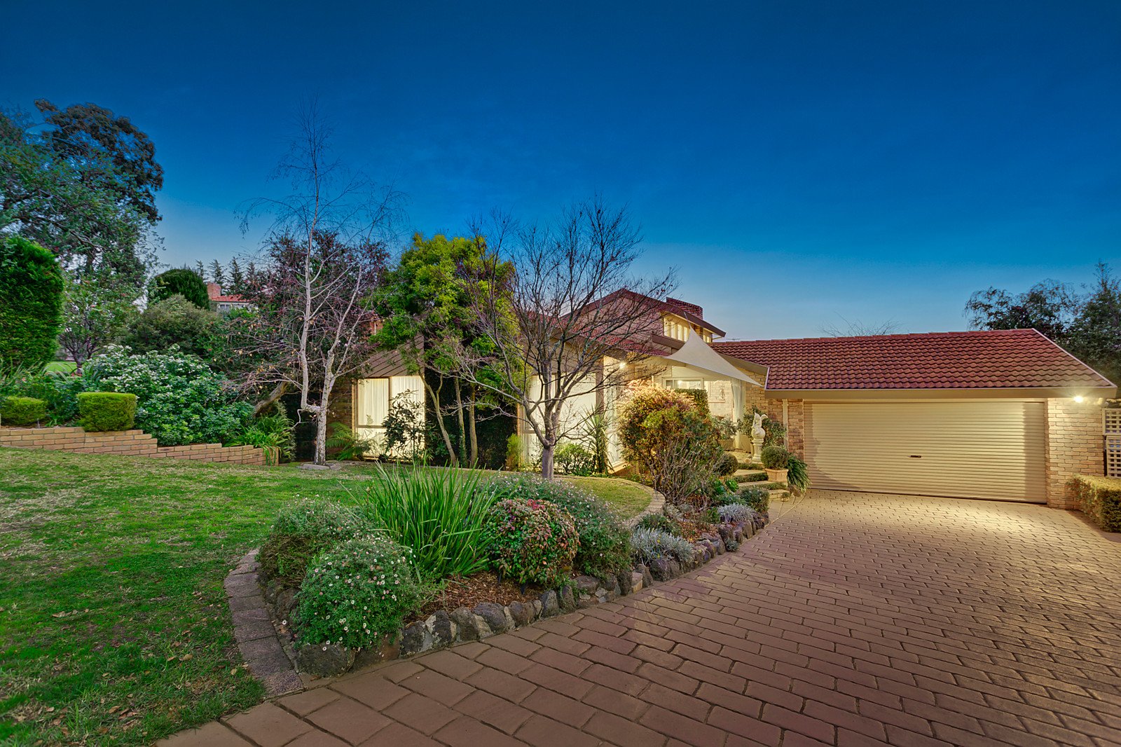15 Dwyer Court, Donvale image 1