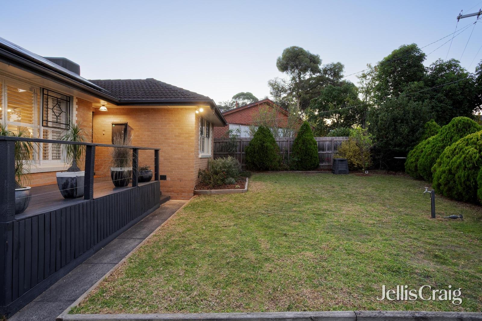 15 Eclipse Crescent, Watsonia image 2