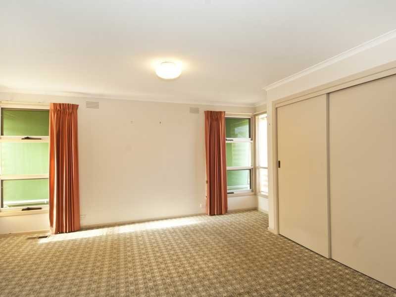 15 Elliott Avenue, Highton image 5