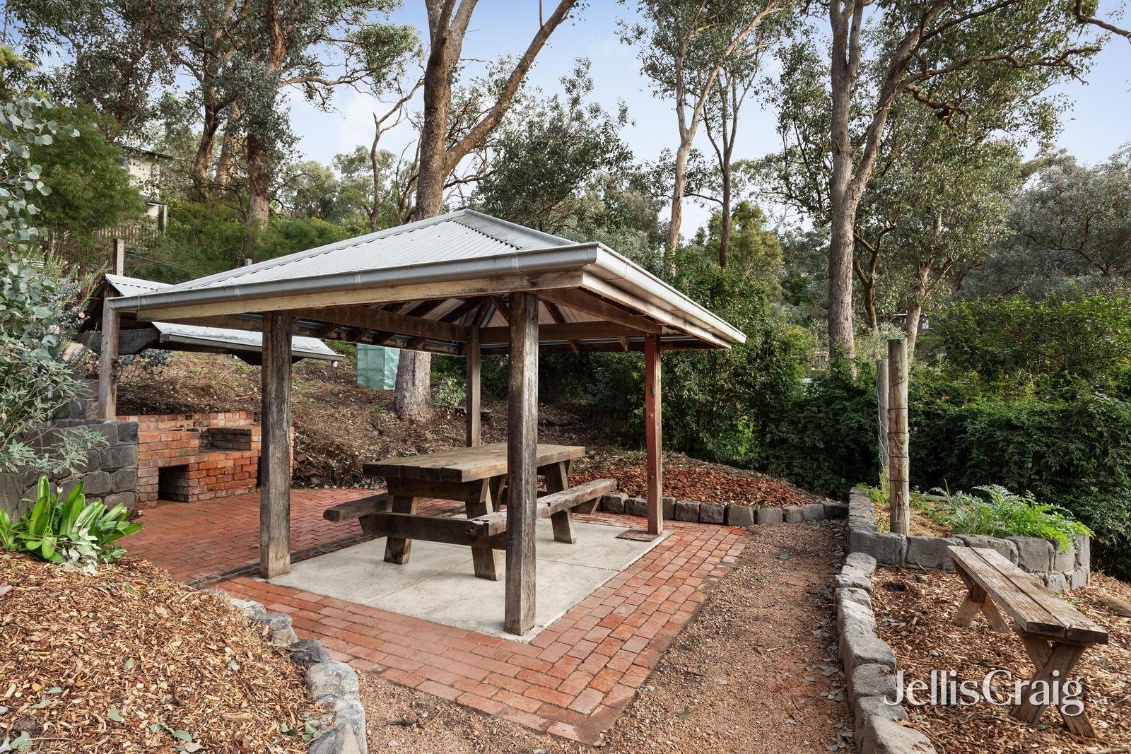 15 Fairdell Crescent, Hurstbridge image 20