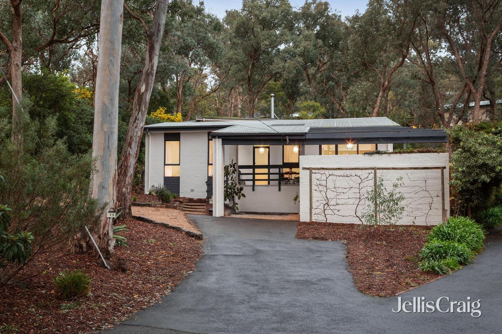 15 Fairdell Crescent, Hurstbridge image 22