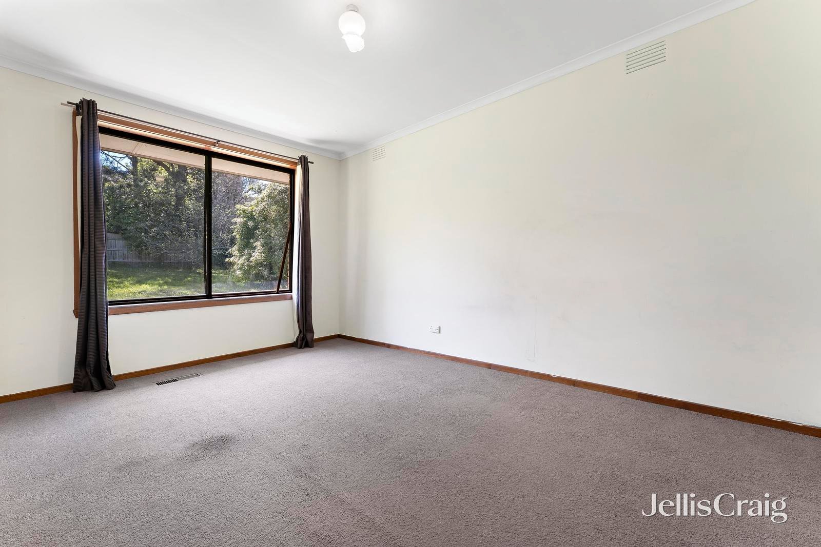 15 Felgate Parade, Vermont South image 10