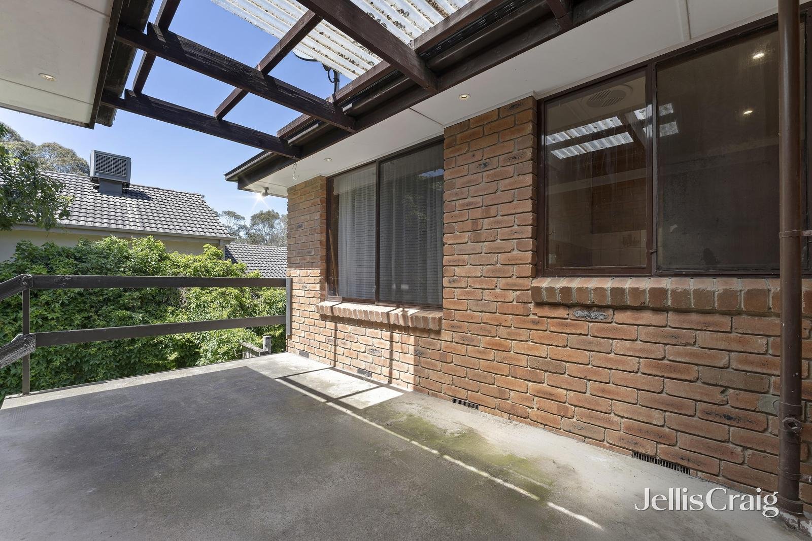 15 Felgate Parade, Vermont South image 13