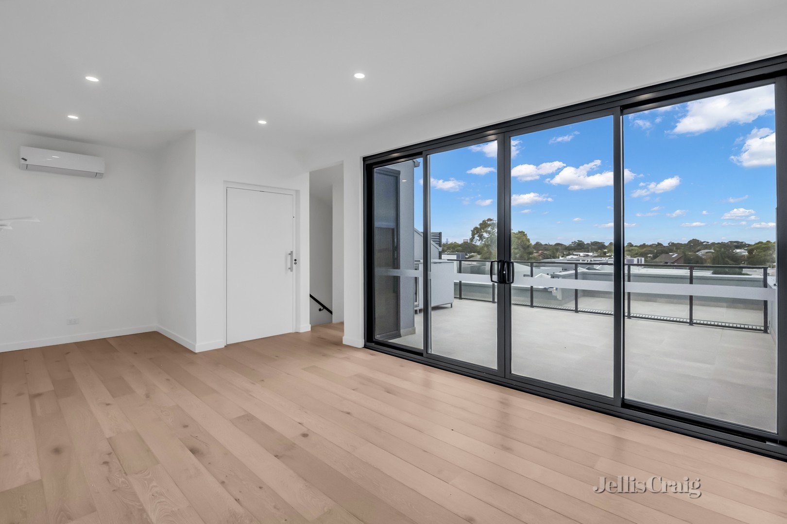 15 Felicia Road, Williamstown North image 4