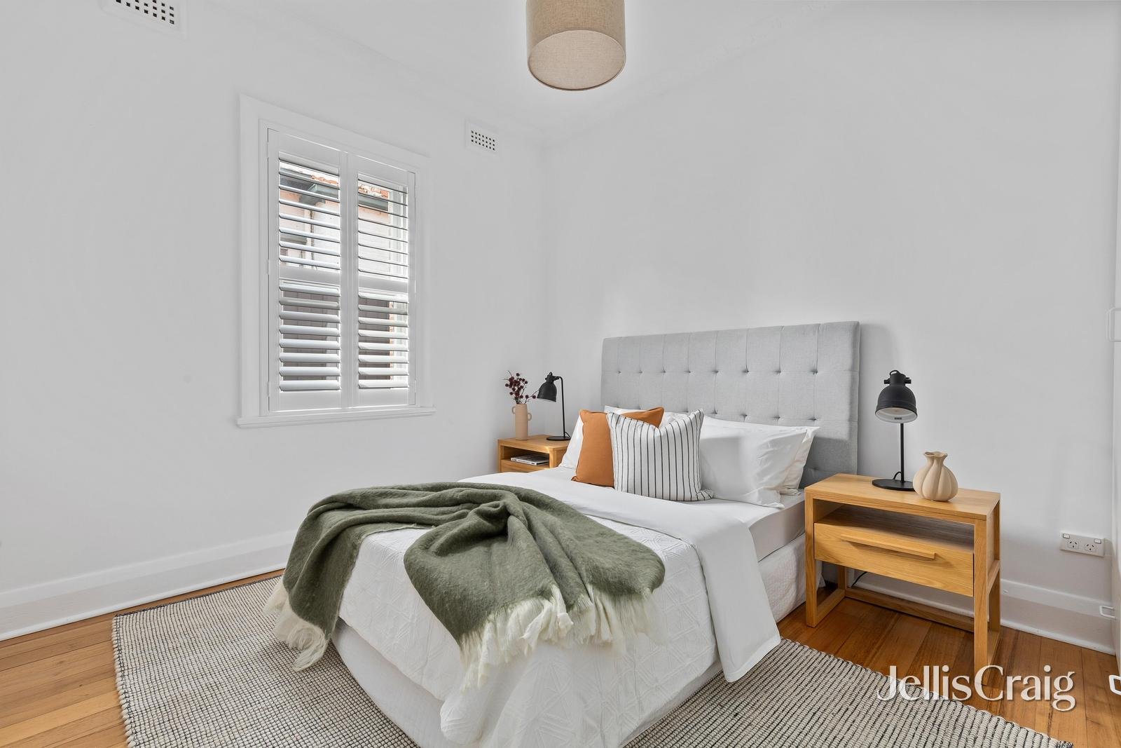 15 Fern Avenue, Windsor image 9