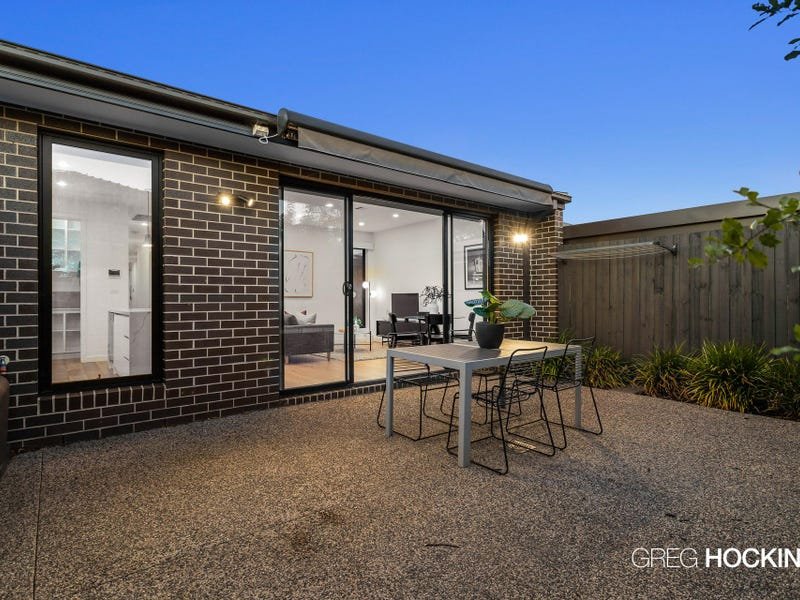 15 Finley Road, Altona image 9