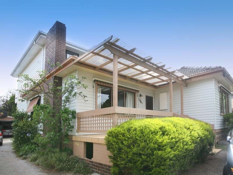 15 Foch Street, Box Hill South image 1