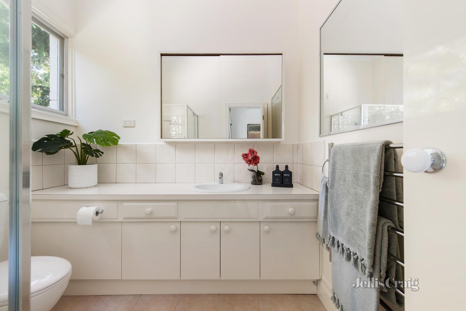 1/5 Fordholm Road, Hawthorn image 11