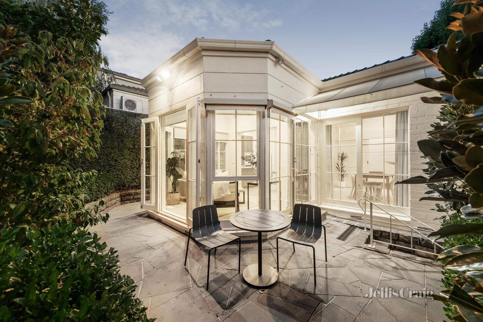 1/5 Fordholm Road, Hawthorn image 14