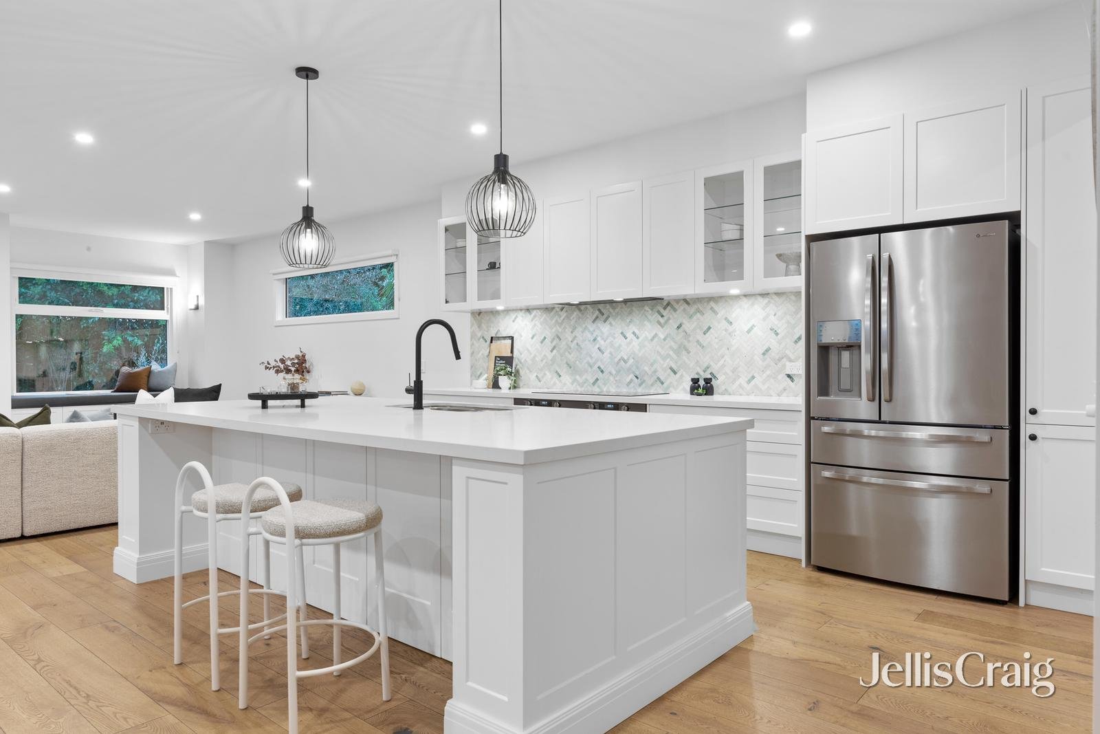 15 Frances Avenue, Vermont image 5