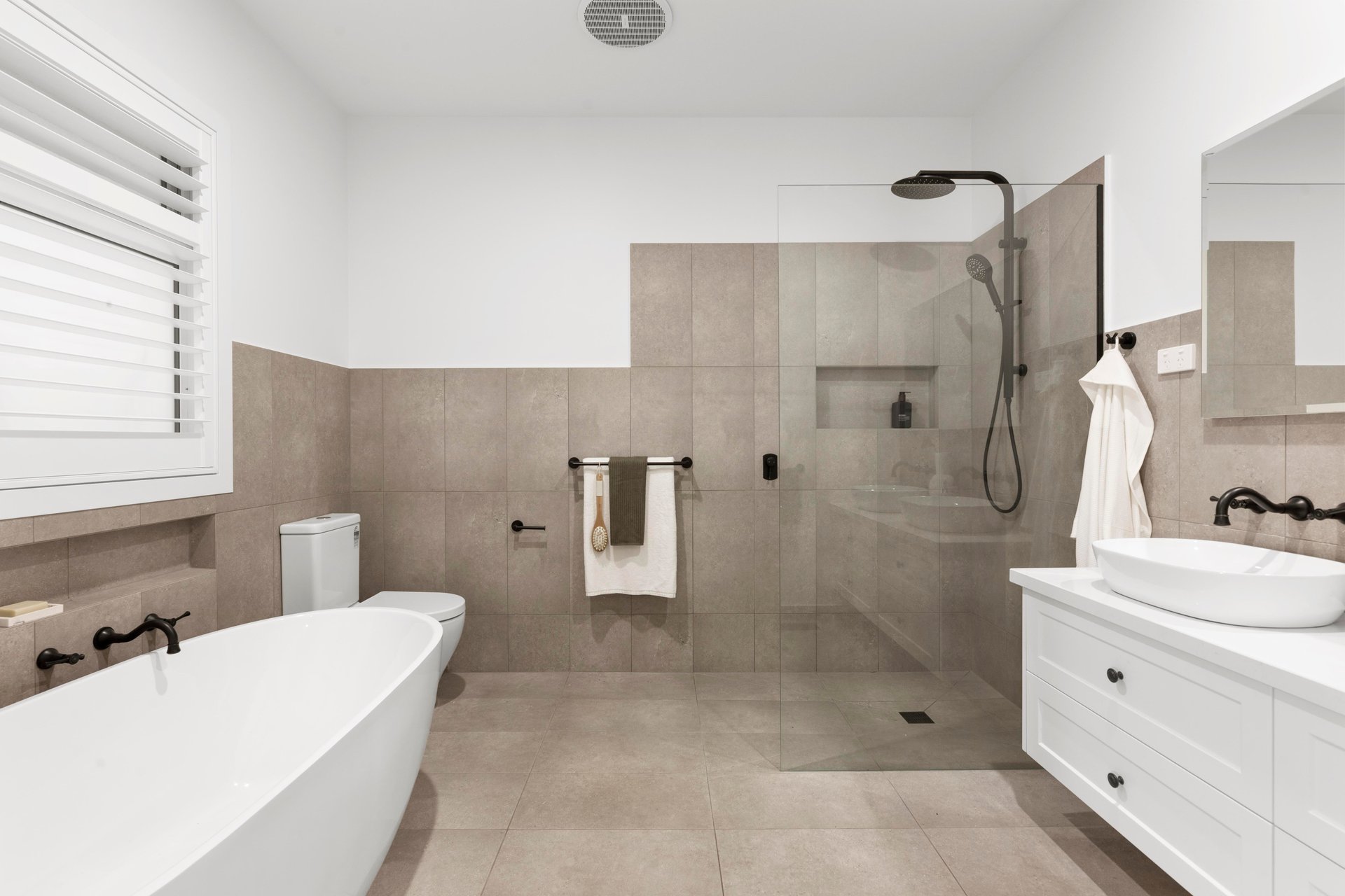 15 Frances Avenue, Vermont image 10