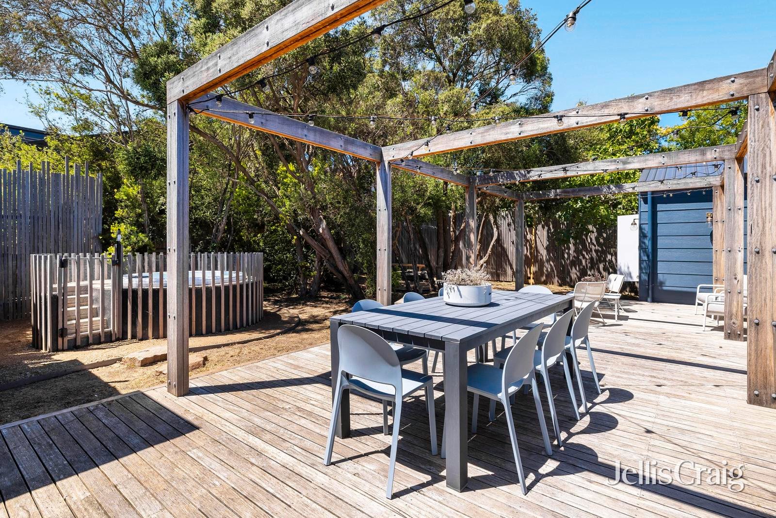 15 Francis Street, Rye image 9