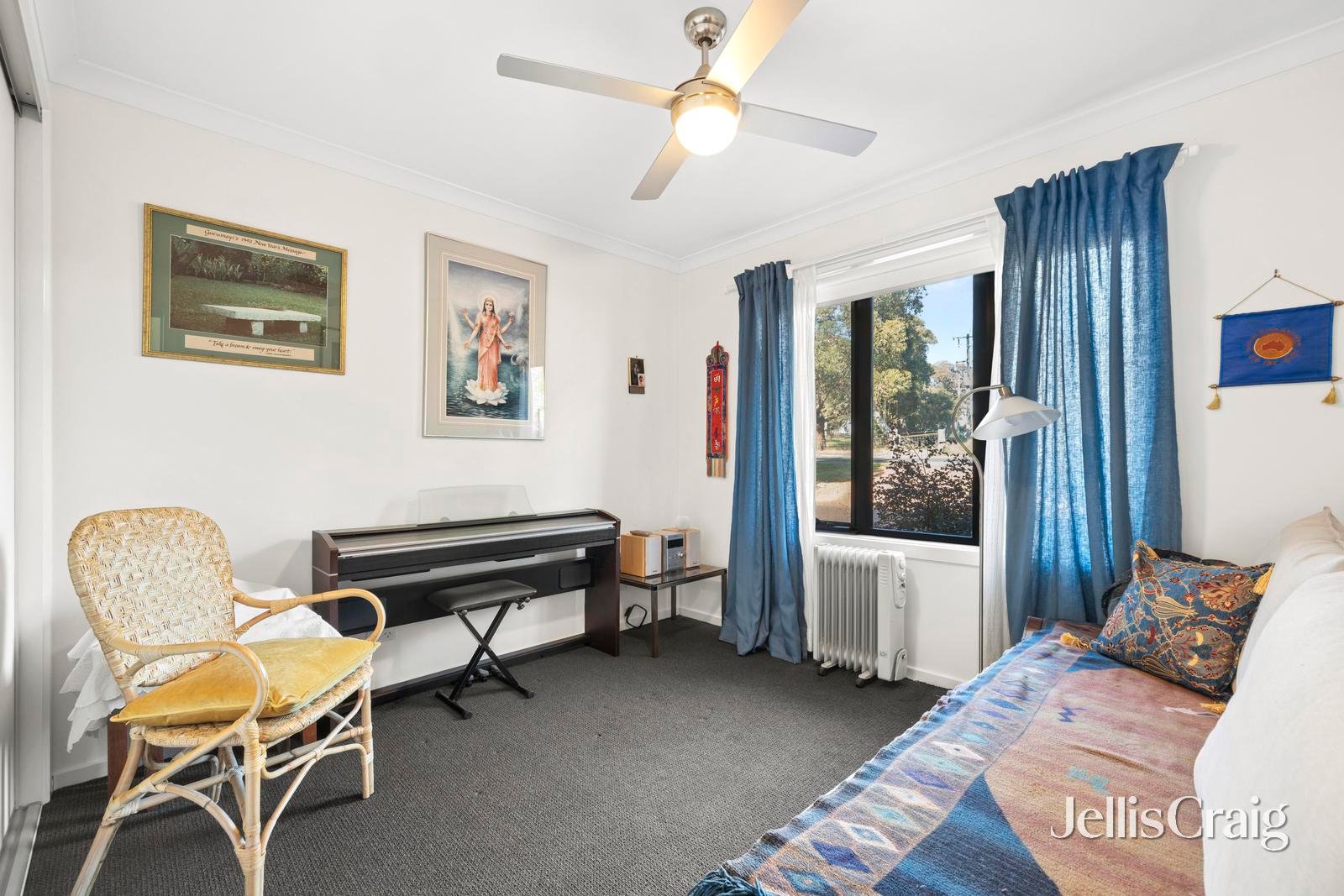 15 Fryers Road, Campbells&nbsp;Creek image 12