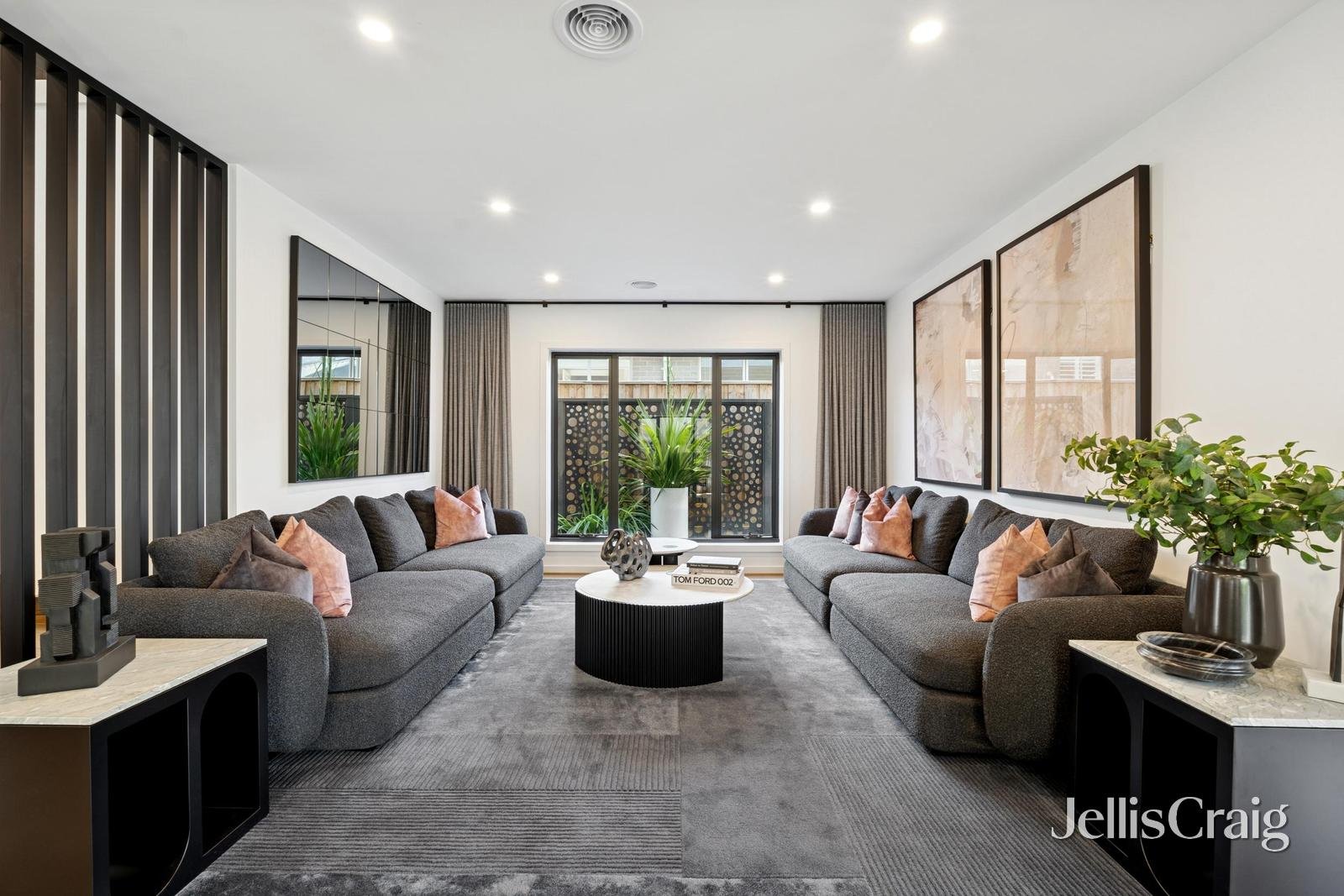 15 Gallagher Crescent, Lilydale image 2