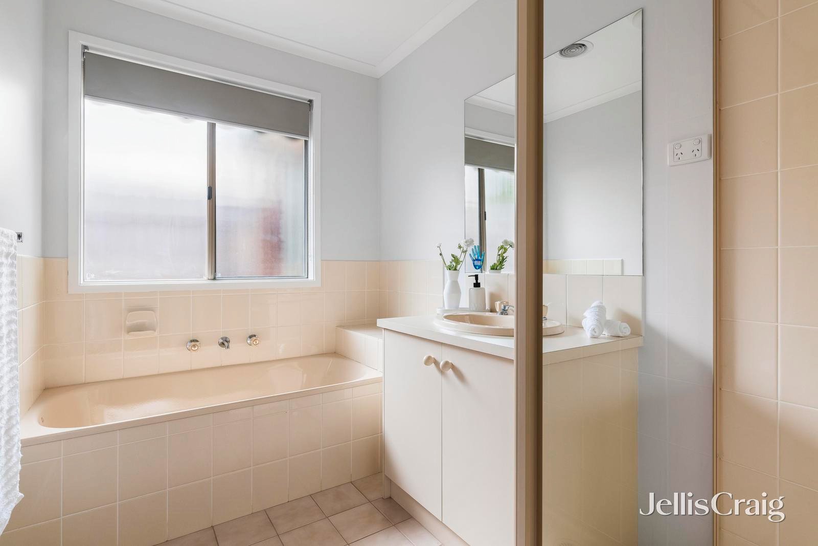 15 Gallery Gate Road, Yallambie image 10