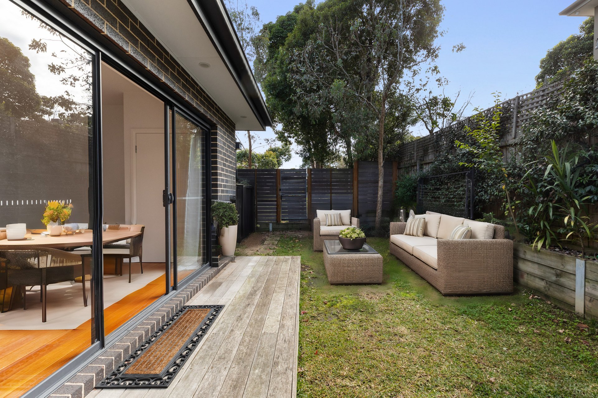 Property Gallery Thumbnail 14