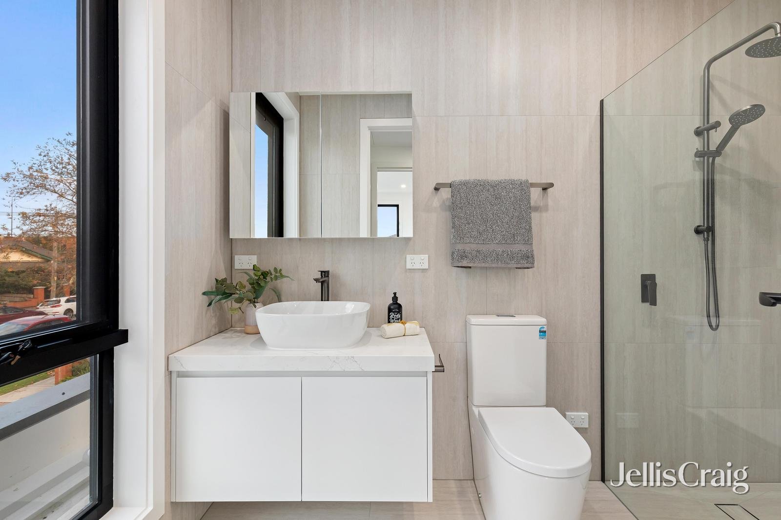 1/5 Gerald Street, Murrumbeena image 8