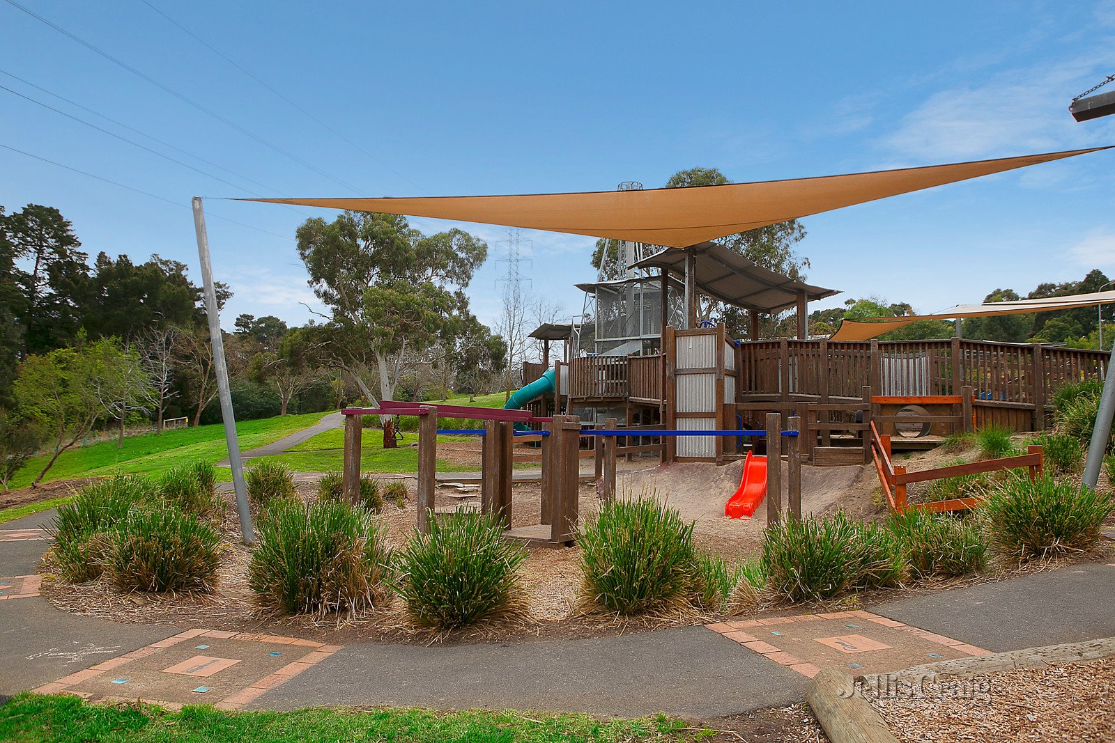 15 Gifford Road, Doncaster image 14