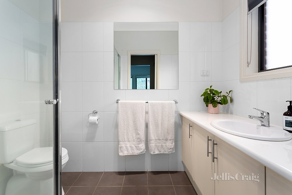15 Godalmin St, Eltham image 6