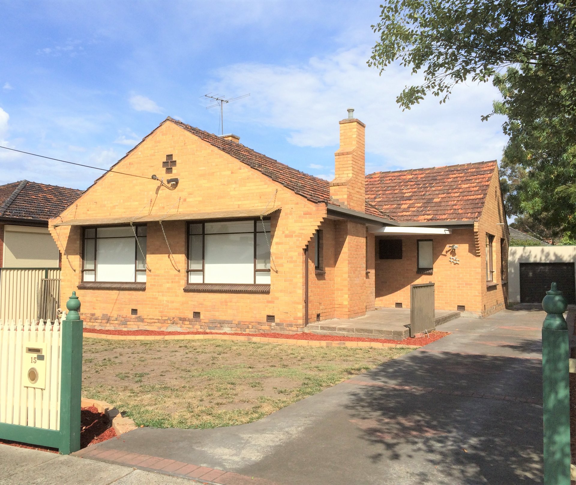 15 Gordon Grove, Preston