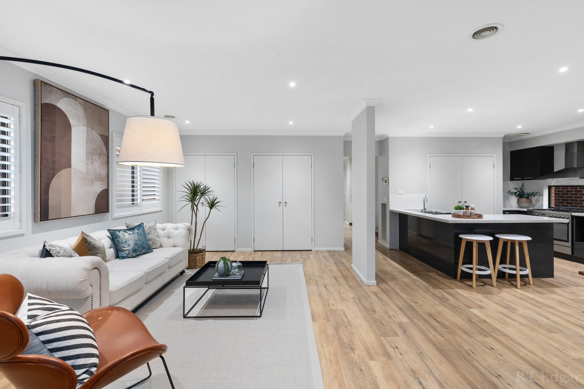 Property Gallery Thumbnail 2
