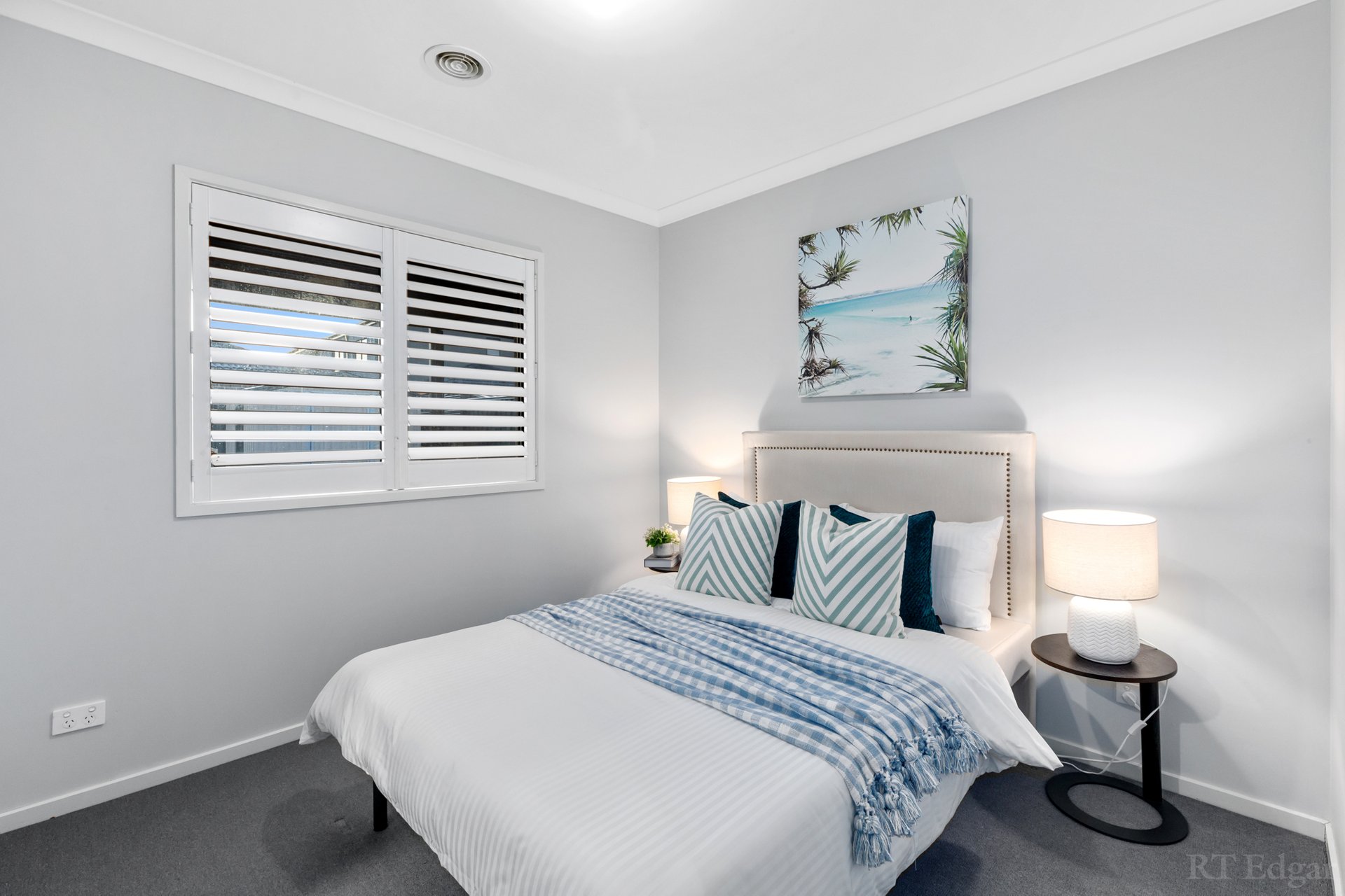 Property Gallery Thumbnail 11