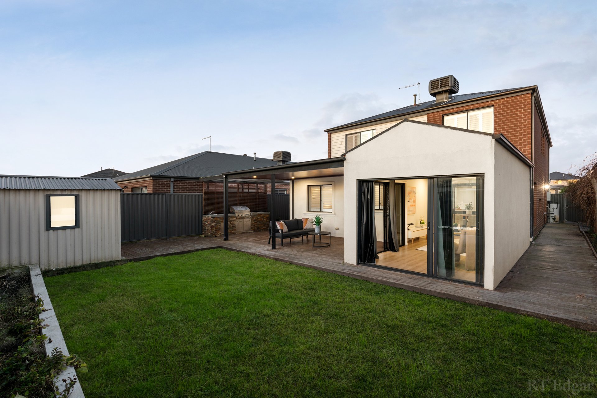 Property Gallery Thumbnail 18