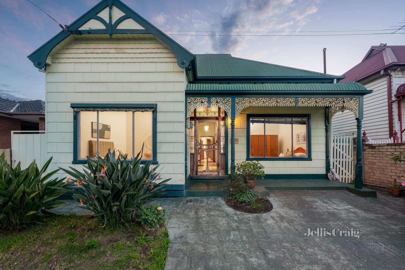 15 Grantham Street, Brunswick West image 1
