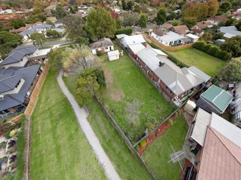 15 Great Ryrie Street, Ringwood image 2