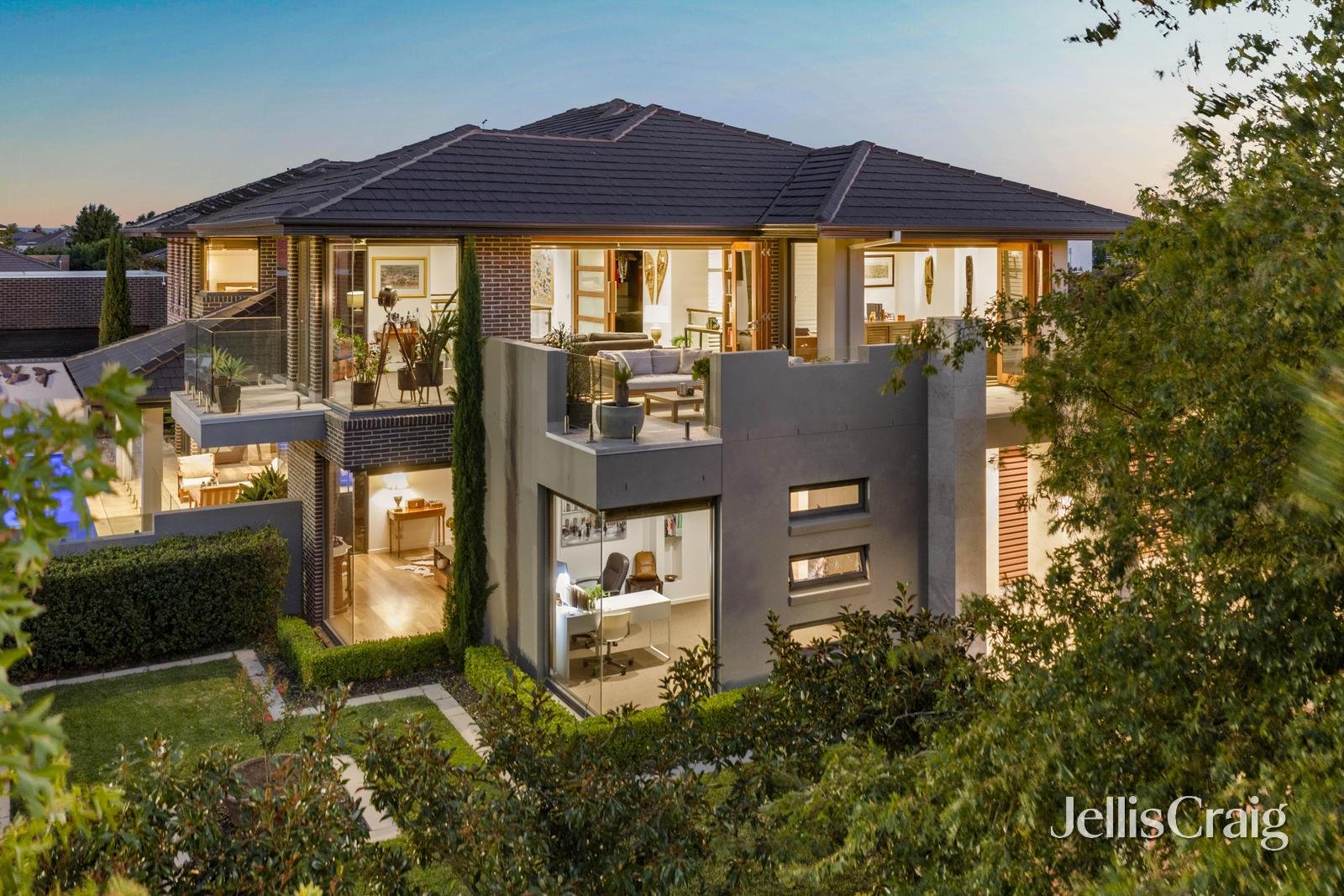 15 Greenedge Drive, Alfredton image 1