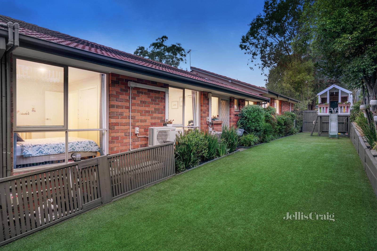 15 Griffin Court, Eltham image 11