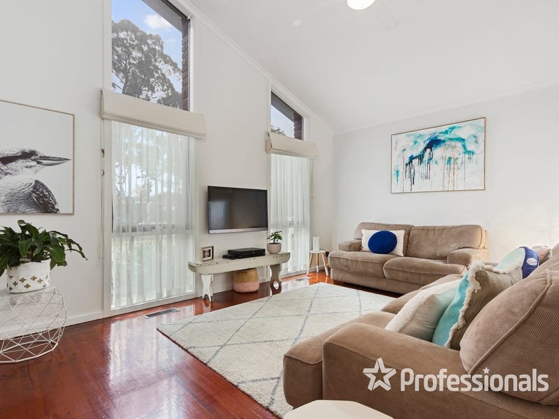 15 Grose Court, Croydon Hills image 4