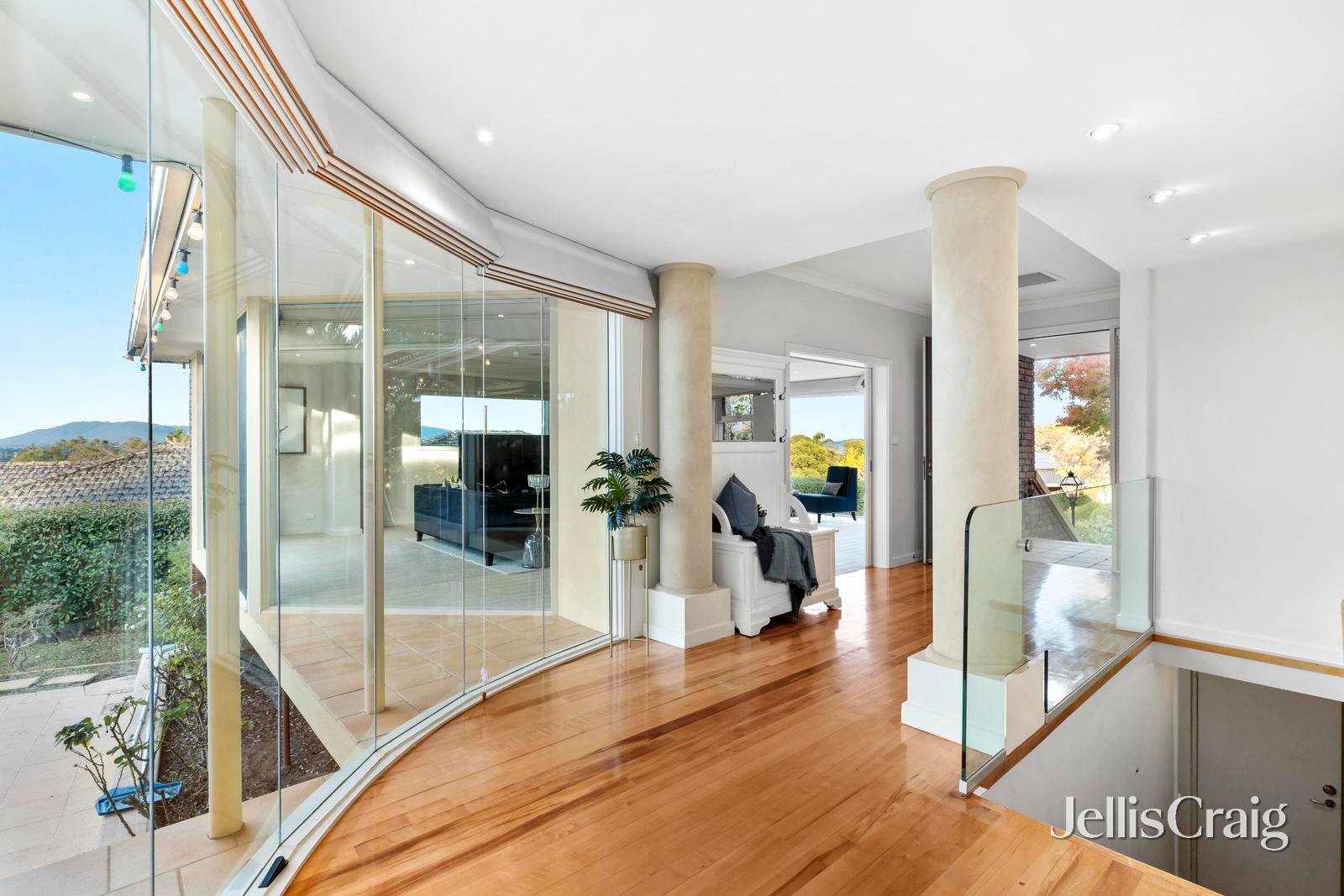 15 Gwingana Crescent, Glen&nbsp;Waverley image 12