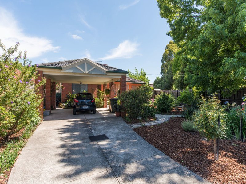 15 Hamilton Road, Bayswater North image 2