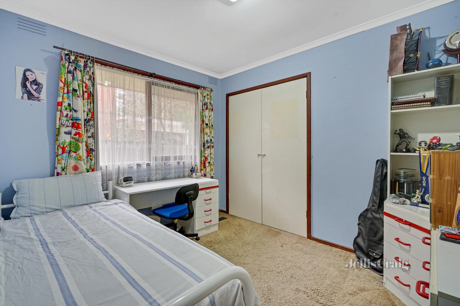 15 Highvale Road, Glen Waverley image 8