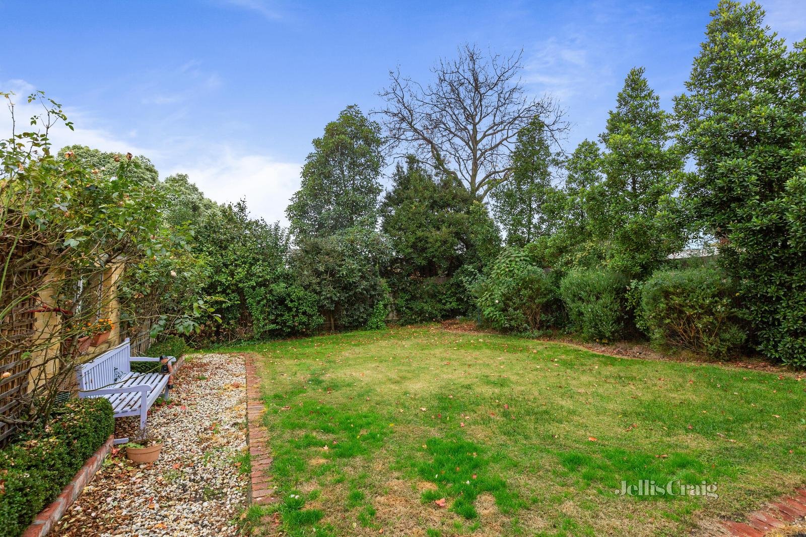 15 Hillview Road, Balwyn North image 7