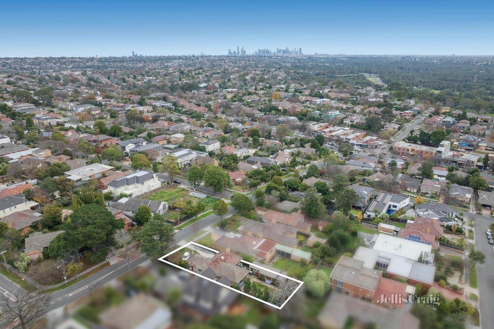 15 Hillview Road, Balwyn North image 9
