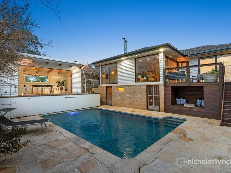 Property Gallery Thumbnail 11
