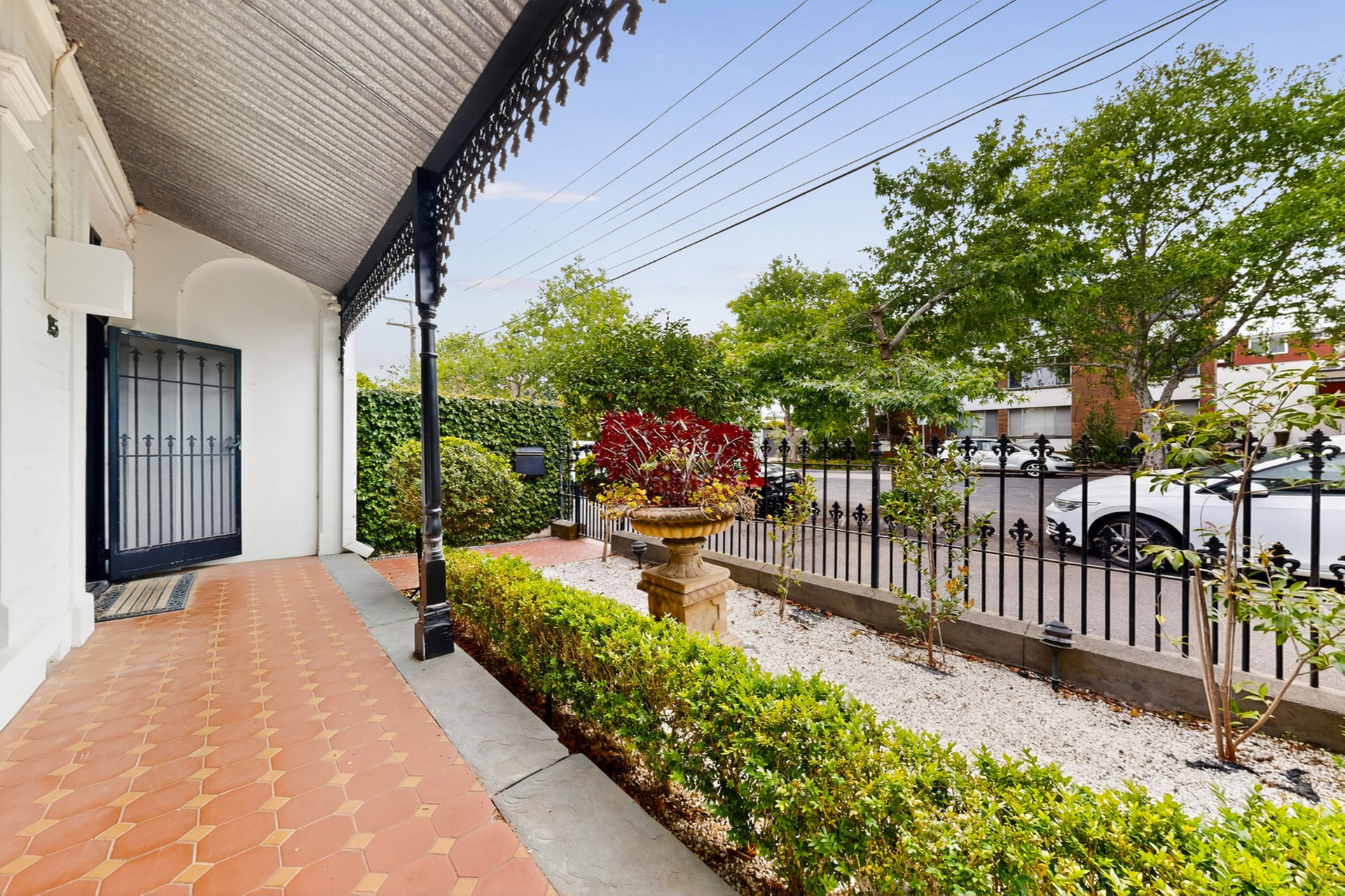 15 Hobson Street, South Yarra image 12