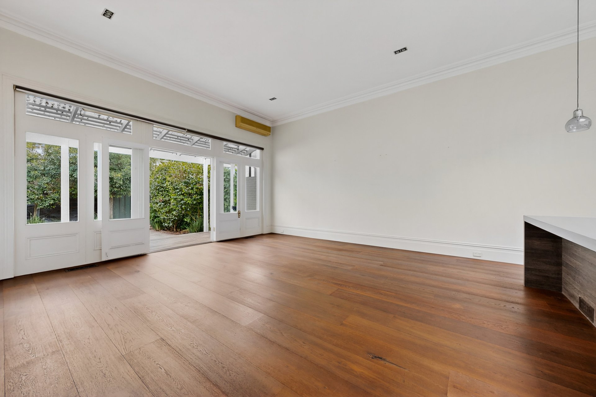 15 Hobson Street, South Yarra image 7