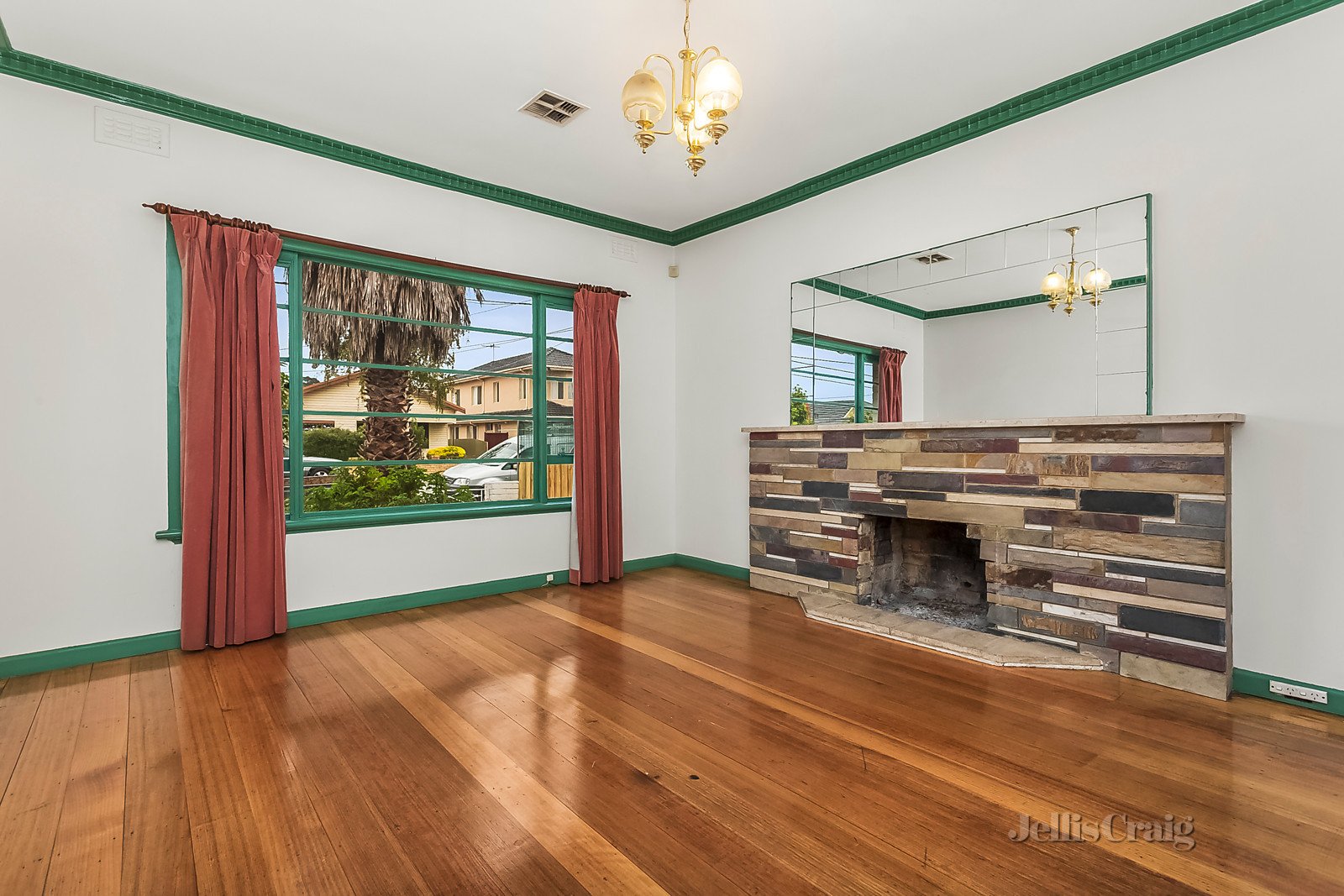 15 Holberg Street, Moonee Ponds image 4