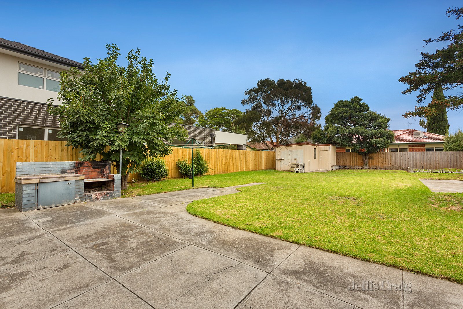 15 Holberg Street, Moonee Ponds image 7