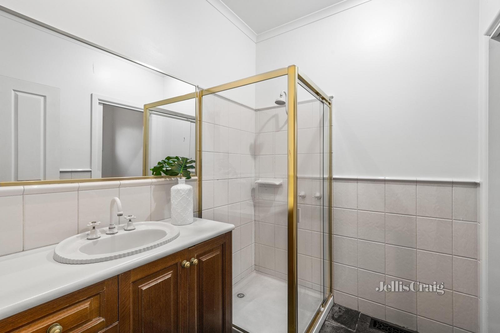 1/5 Horkings Street, Blackburn South image 7