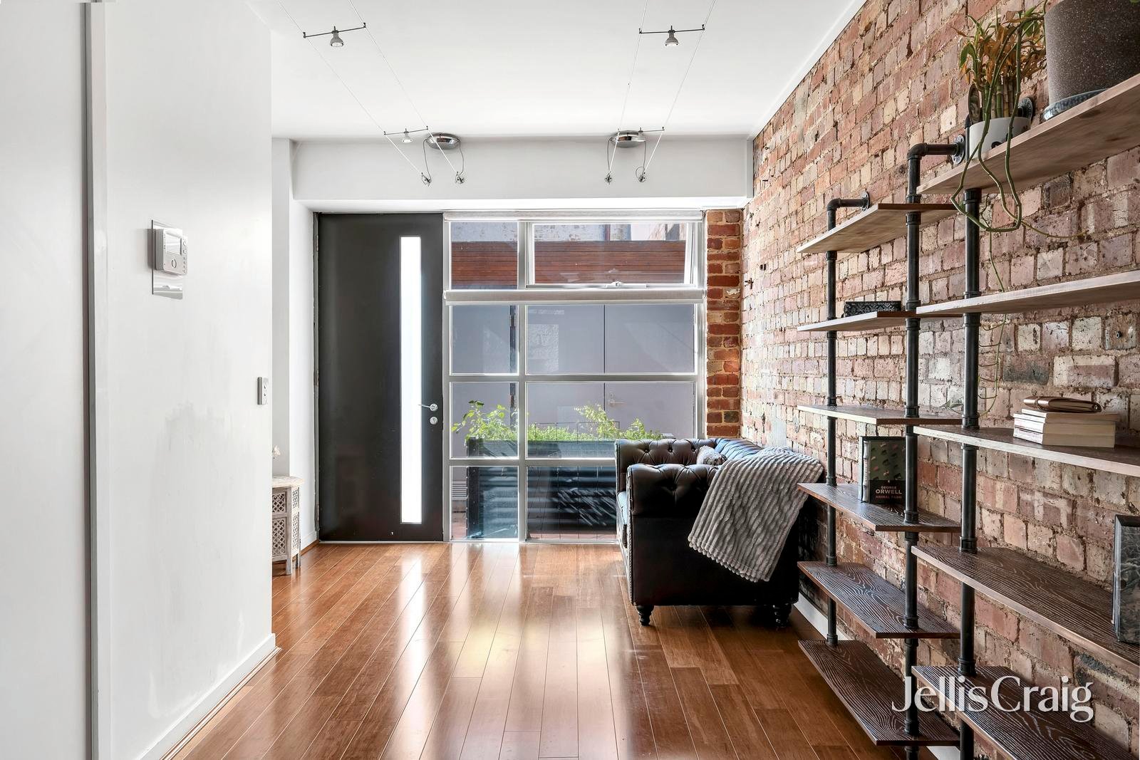 1/5 Industry Lane, Coburg image 5