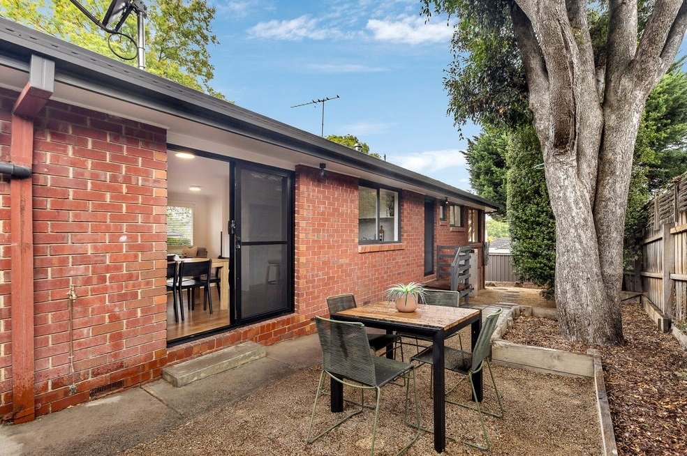 15 Inverloch Street, Box&nbsp;Hill&nbsp;South image 9