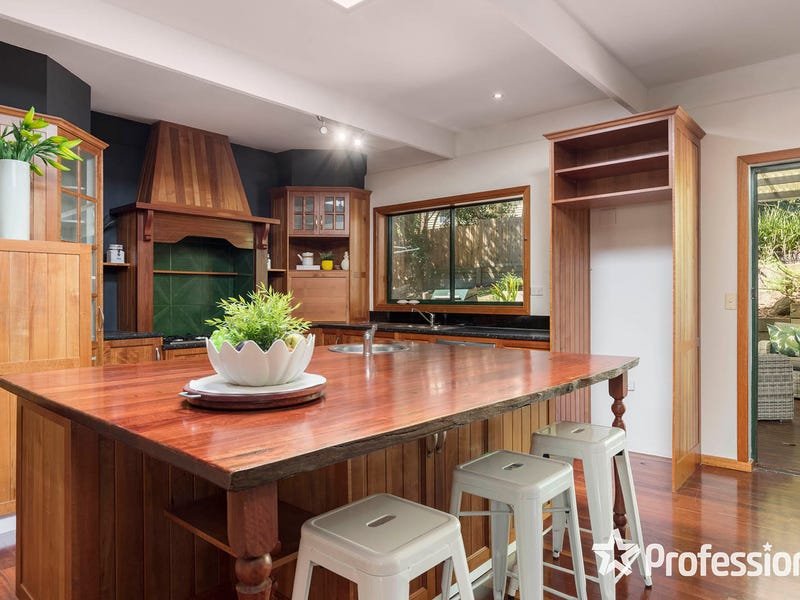 15 Inverness Road, Mount Evelyn image 5