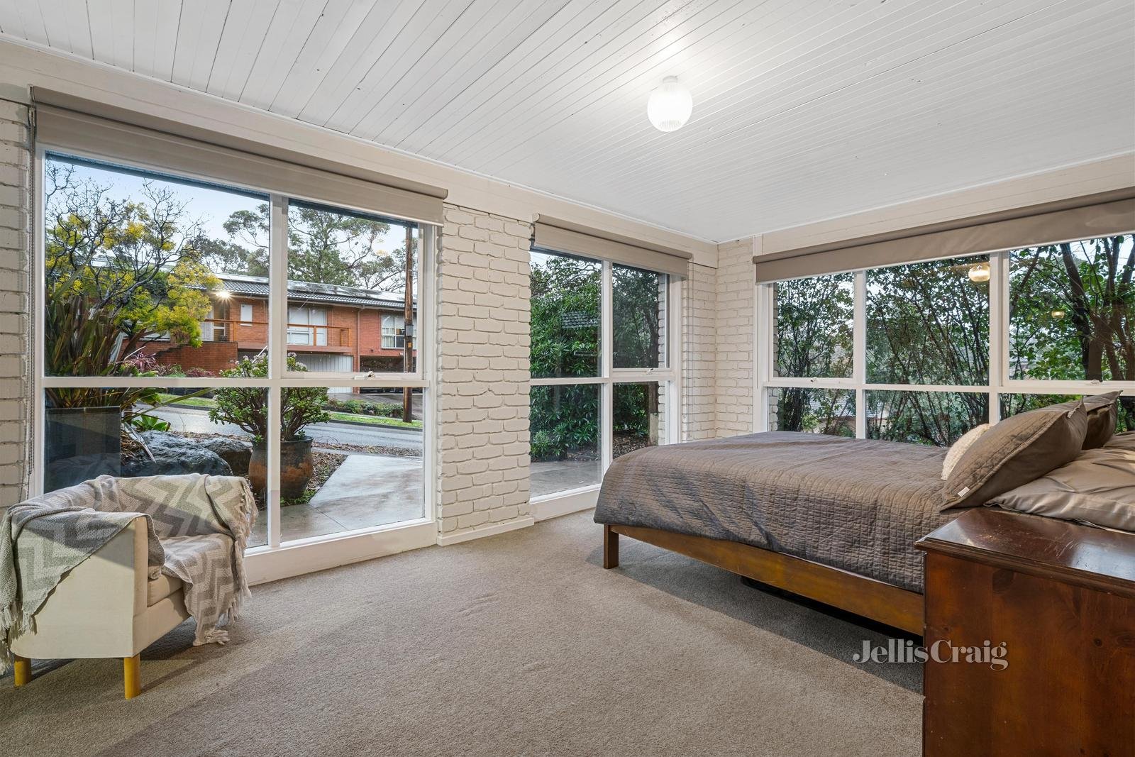 15 Ironbark Road, Diamond Creek image 10